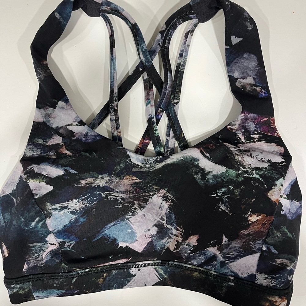 Lululemon sport Bra size 4